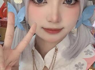 向许枳致敬，原图和蕾姆的结合，这戏真不错。