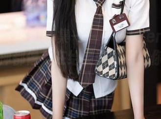 语画界 - 高清合集——《玥儿玥er的瑜伽：每个抻都像是在给灵魂放假！你信不信？》