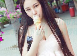 青豆客 - 一套图带你走入AZHUA的剧情，别忘了快手下载哦，嫌我啰嗦？